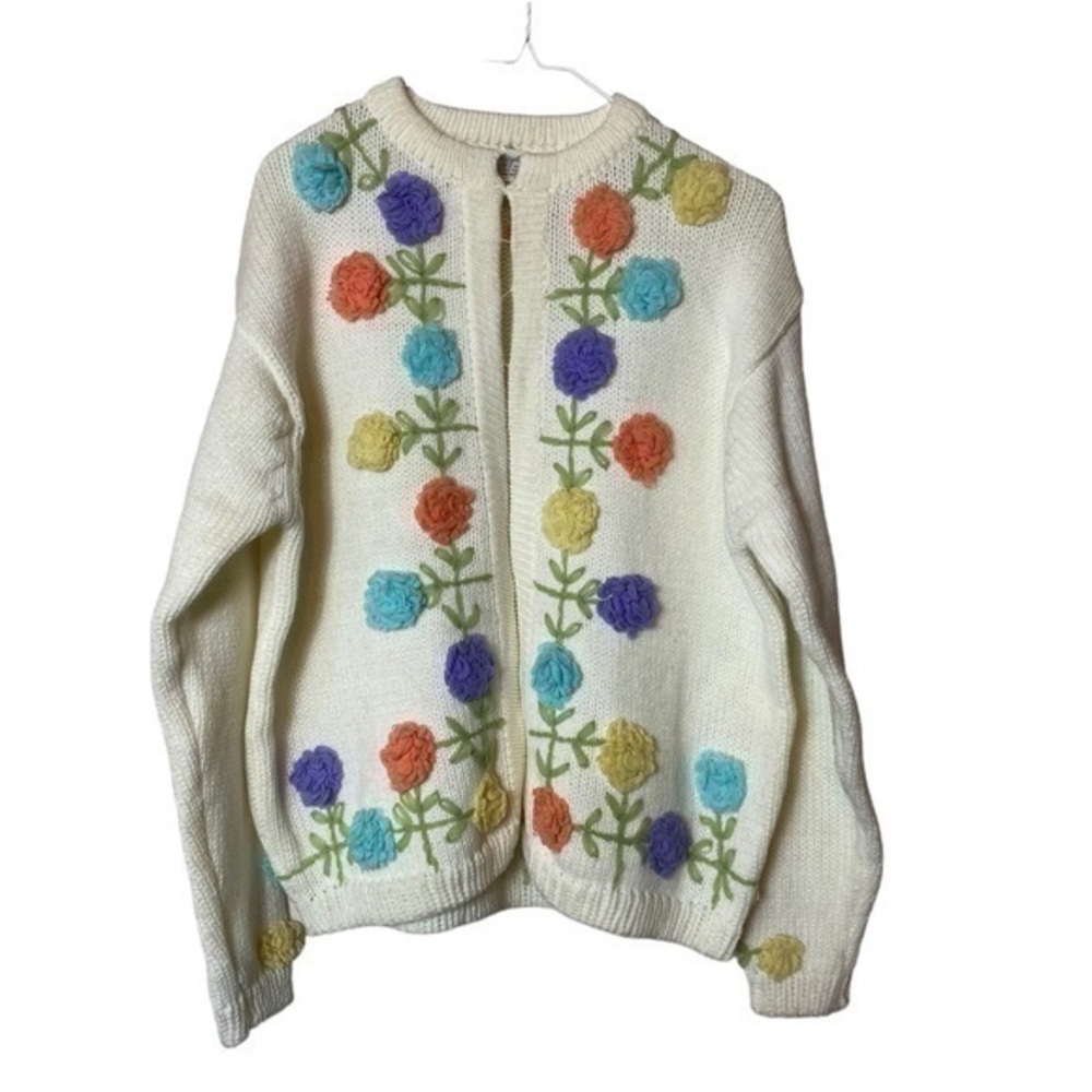 NEW Vintage 70s/80s sweater. White floral. Large-Xl